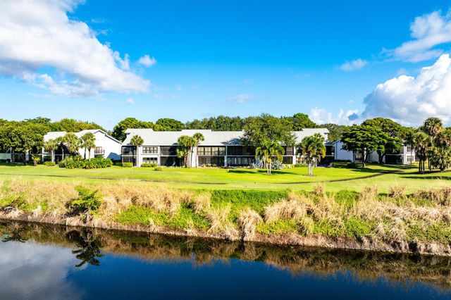 5054 Golfview Court 1525, Delray Beach, FL 33484