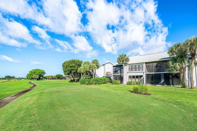 5054 Golfview Court 1525, Delray Beach, FL 33484