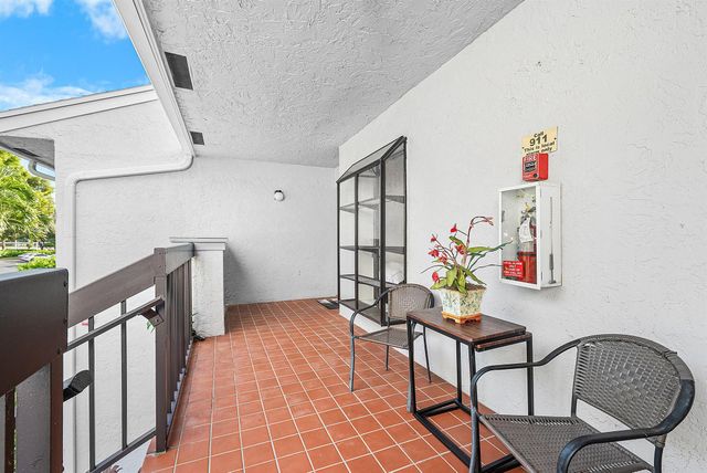 5054 Golfview Court 1525, Delray Beach, FL 33484