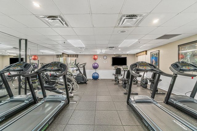 5054 Golfview Court 1525, Delray Beach, FL 33484