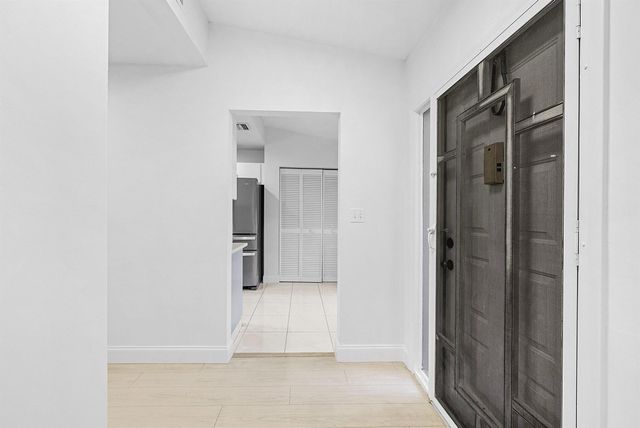 5054 Golfview Court 1525, Delray Beach, FL 33484