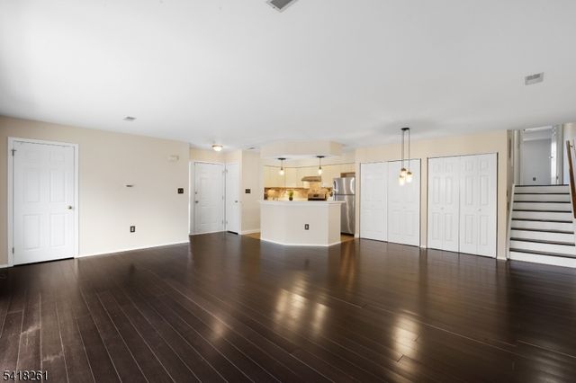 66 Sam Bonnell Dr, Union Twp., NJ 08809