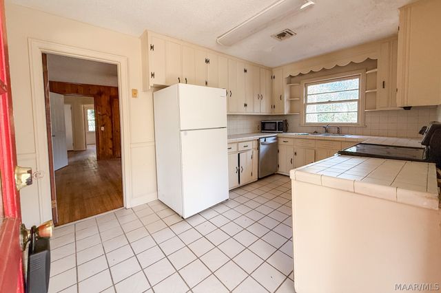 3543 Dalraida Court, Montgomery, AL 36109