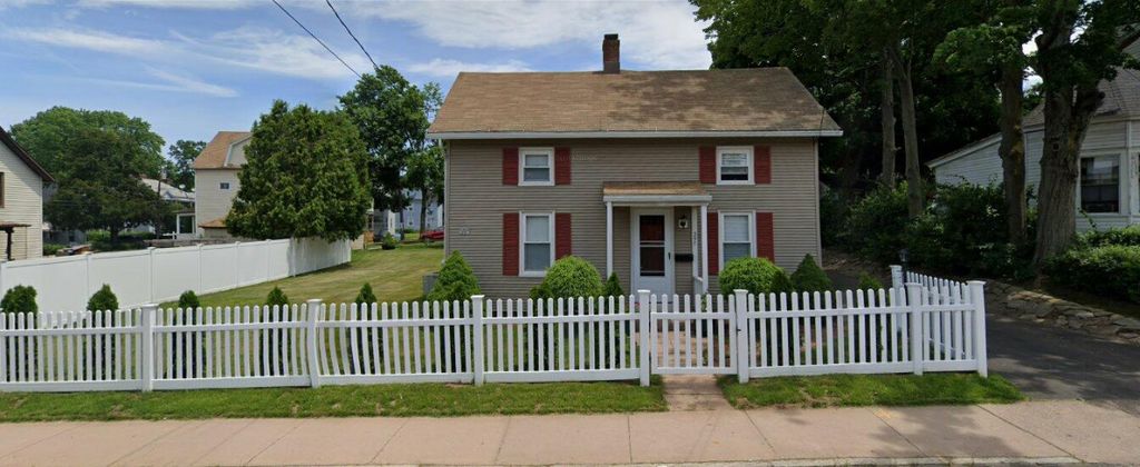 257 Spruce Street, Manchester, CT 06040