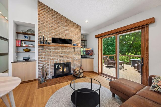 4400 Shady Lane, Mound, MN 55364
