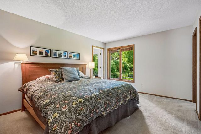 4400 Shady Lane, Mound, MN 55364