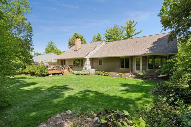 4400 Shady Lane, Mound, MN 55364