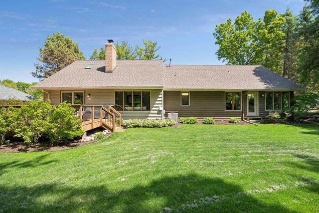 4400 Shady Lane, Mound, MN 55364
