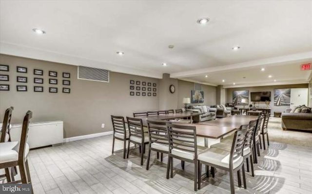 1900 LYTTONSVILLE RD #216, Silver Spring, MD 20910