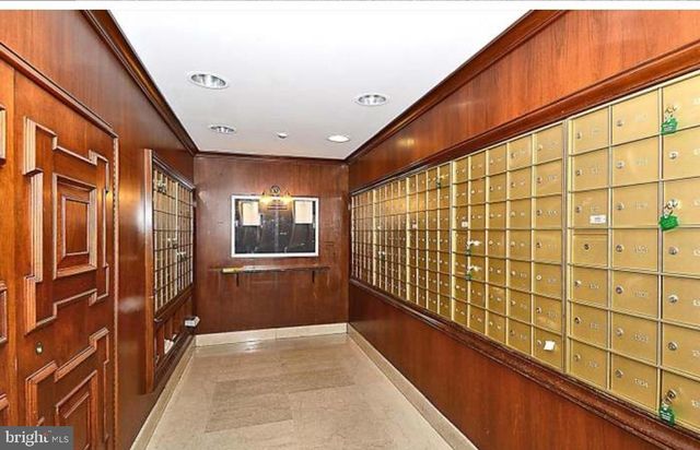 1900 LYTTONSVILLE RD #216, Silver Spring, MD 20910