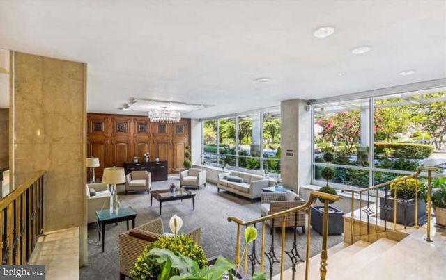 1900 LYTTONSVILLE RD #216, Silver Spring, MD 20910