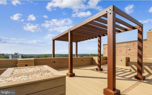 1900 LYTTONSVILLE RD #216, Silver Spring, MD 20910