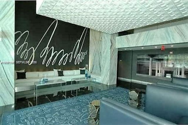 335 S Biscayne Boulevard 1810, Miami, FL 33131
