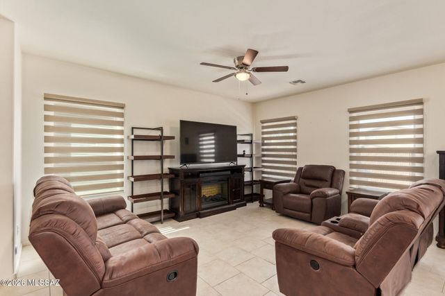 6580 S Placita Naranja, Tucson, AZ 85757