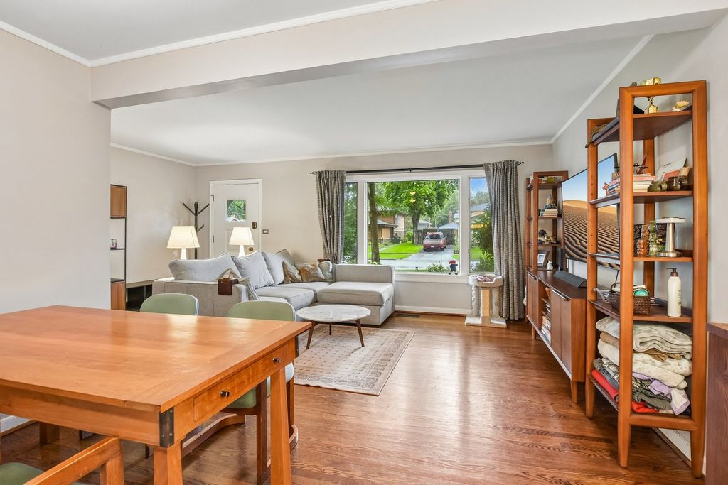 606 S Dryden Place, Arlington Heights, IL 60005 — photo 4