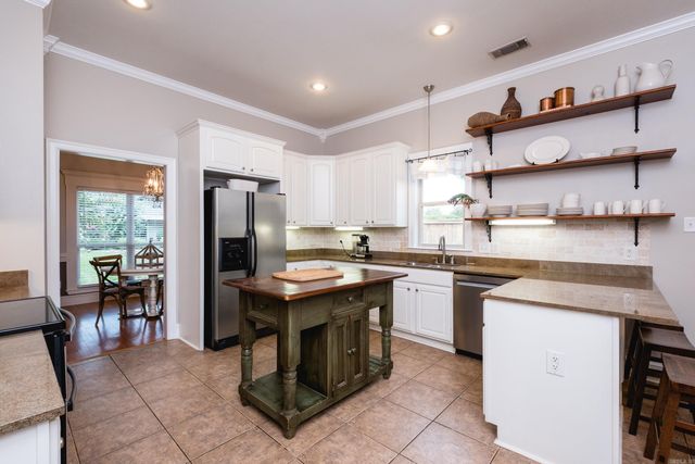 12425 Brodie Creek Trail, Little Rock, AR 72211