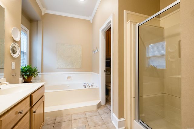 12425 Brodie Creek Trail, Little Rock, AR 72211