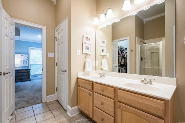 12425 Brodie Creek Trail, Little Rock, AR 72211