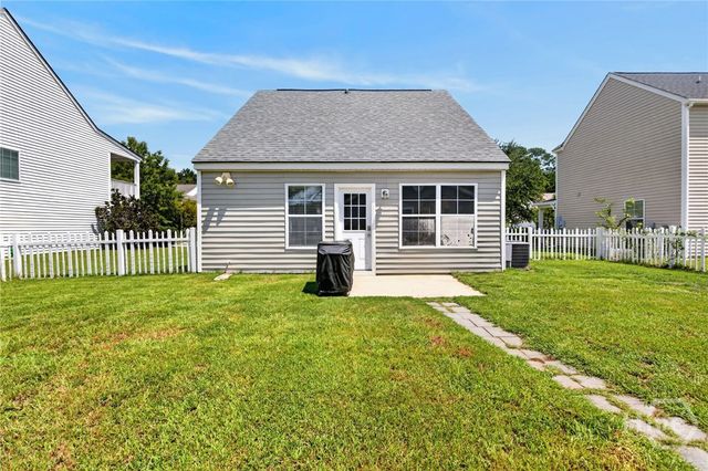 33 Westbourne Way, Savannah, GA 31407