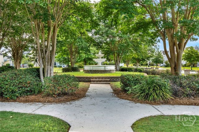 33 Westbourne Way, Savannah, GA 31407