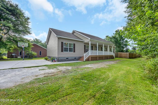 10 Hermitage Road, Castle Hayne, NC 28429