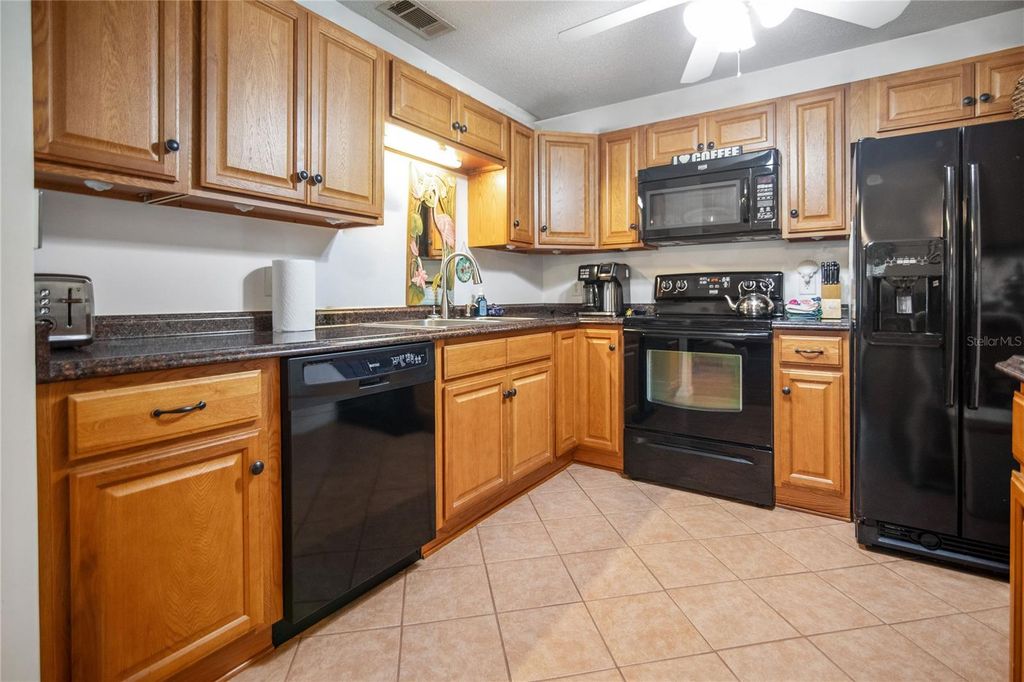 Image 5 of property listing at 2835 NORDMAN AVENUE, New Smyrna Beach, FL 32168