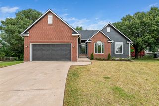 2175 S Cooper Ct, Wichita, KS 67207