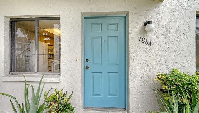 7864 EAGLE CREEK DRIVE 7864, Sarasota, FL 34243