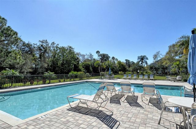 7864 EAGLE CREEK DRIVE 7864, Sarasota, FL 34243