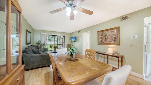 7864 EAGLE CREEK DRIVE 7864, Sarasota, FL 34243