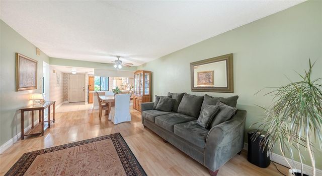 7864 EAGLE CREEK DRIVE 7864, Sarasota, FL 34243