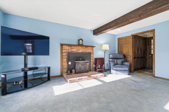 11 Park Street, Windham, NH 03087