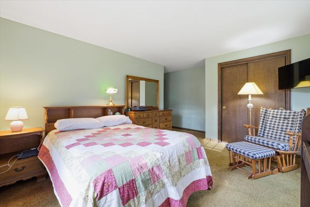 11 Park Street, Windham, NH 03087