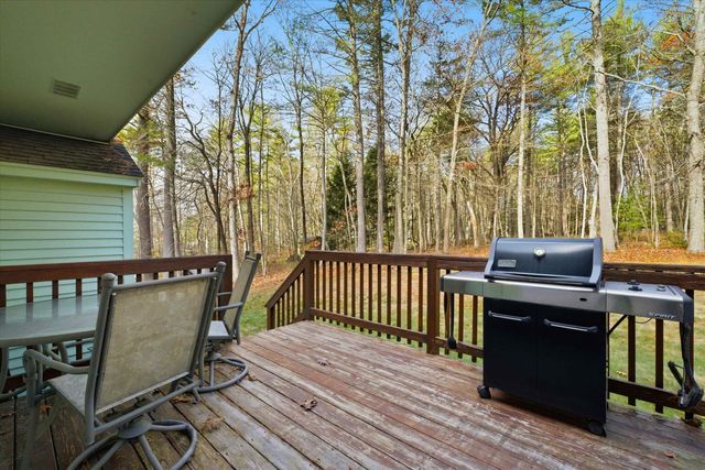 11 Park Street, Windham, NH 03087