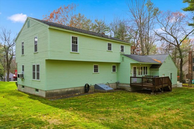 11 Park Street, Windham, NH 03087