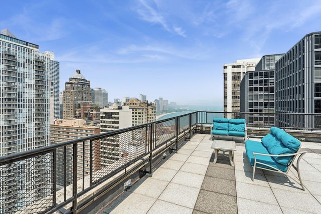 253 E DELAWARE Place 4D, Chicago, IL 60611
