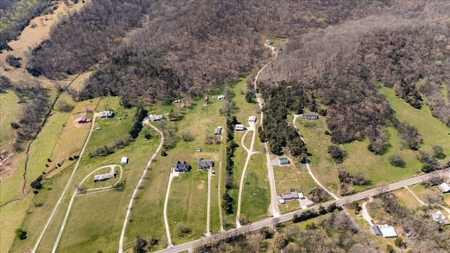 4380 Pulaski Hwy, Culleoka, TN 38451