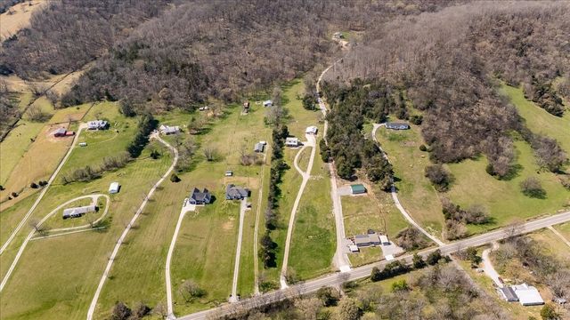 4380 Pulaski Hwy, Culleoka, TN 38451