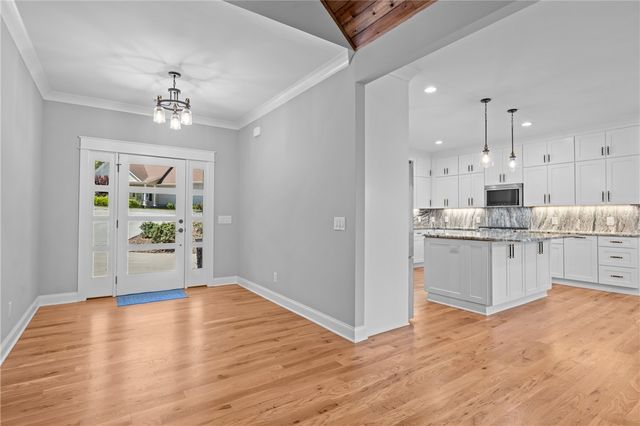 709 Keowee Bay Circle, Salem, SC 29676