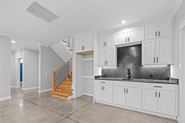 709 Keowee Bay Circle, Salem, SC 29676