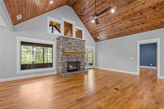 709 Keowee Bay Circle, Salem, SC 29676
