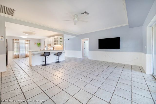 322 W Peabody Circle, Avon Park, FL 33825