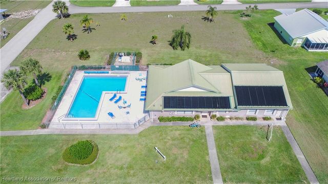 322 W Peabody Circle, Avon Park, FL 33825