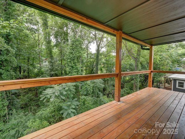 153 State Street, Asheville, NC 28806