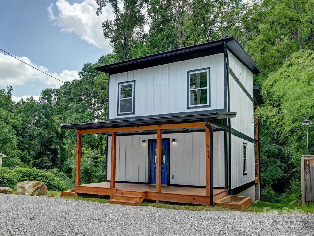153 State Street, Asheville, NC 28806