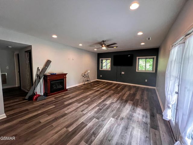 2531 Highland Park Drive, Pigeon Forge, TN 37863