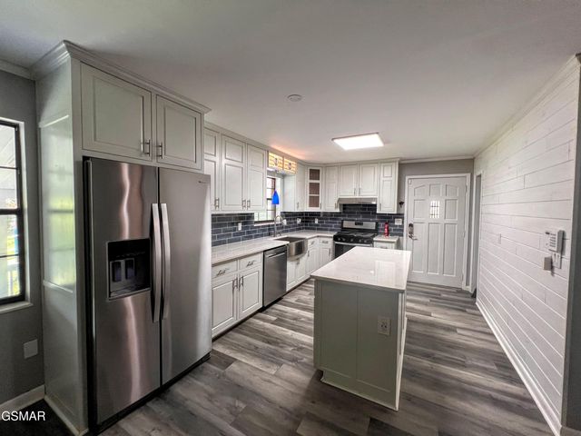 2531 Highland Park Drive, Pigeon Forge, TN 37863