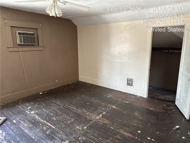 27 Wilson Avenue, Niles, OH 44446