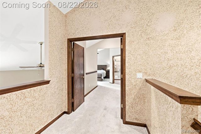 2070 Reagan Drive, Rochester Hills, MI 48309