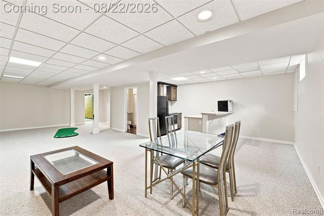 2070 Reagan Drive, Rochester Hills, MI 48309